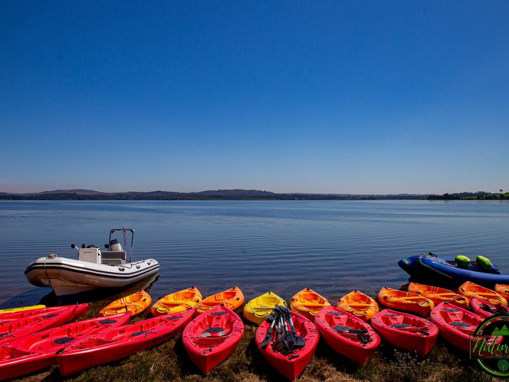 Naturmaz: kayak en el embalse del río Ézaro